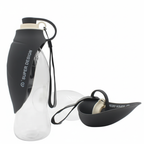 Bebedero negro fondo blanco