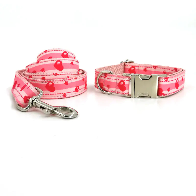 Collar para perro color rosa

